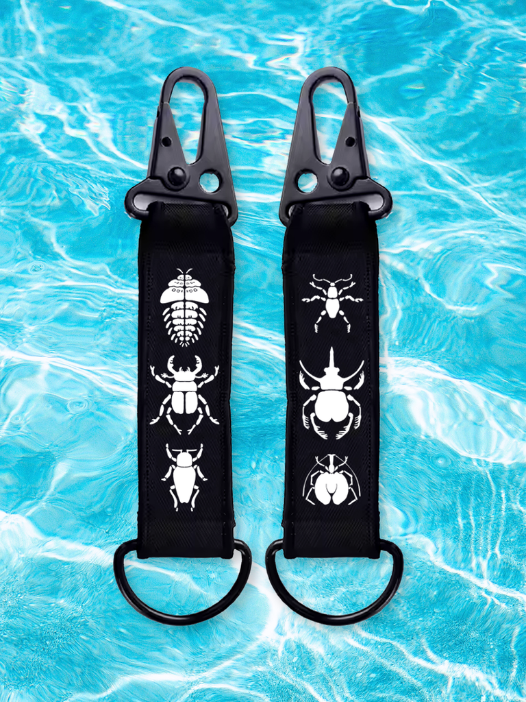 BEETLE // JET TAG KEYCHAIN